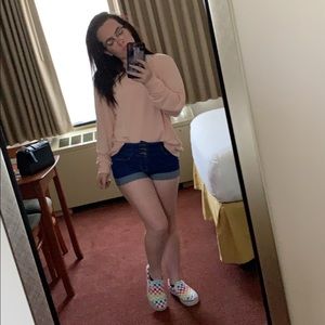 Meet your Posher, Katelyn